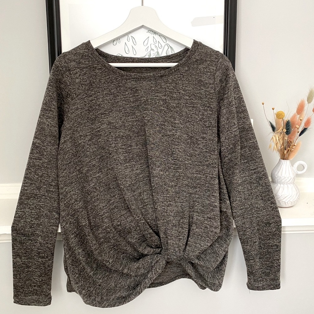 Chic Long Sleeve Shirt with Front Knot Detail